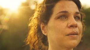 Isabel Teixeira relata emoção com sua personagem na novela 'Pantanal'
