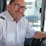 Motorista que desceu de ônibus para ajudar deficiente visual diz que “gosta de fazer o bem”