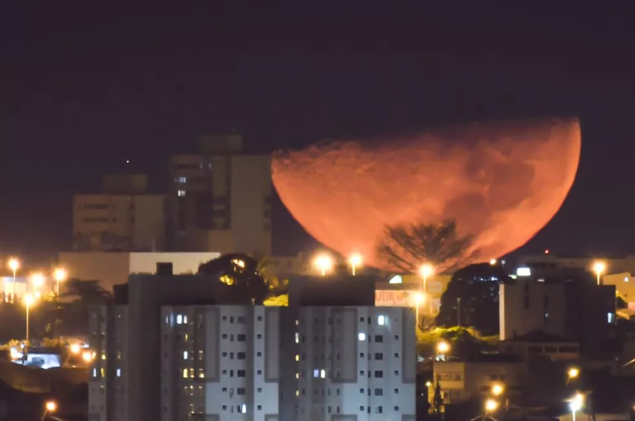 Fotografo capta imagens de Lua gigante no céu de Brasília e resultado impressiona -Foto: Leo Caldas/Arquivo pessoal