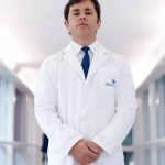 Médico brasileiro ganha prêmio considerado o 'Oscar' da oncologia