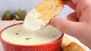 Para os amantes de fondue: como fazer creme de queijo?
