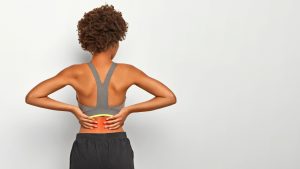 Dor nas costas: 10 atitudes que devemos seguir para proteger a coluna