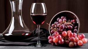 Resveratrol: a supermolécula protetora presente no vinho que evita doenças