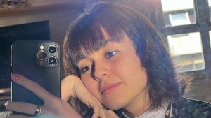Klara Castanho faz reflexão no aniversário de 22 anos: "Obrigada por me acolherem"