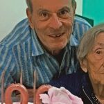 Mãe de Ney Matogrosso completa 100 anos e cantor celebra: "Uma benção"