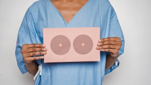 Outubro Rosa: 6 exames para prevenir e detectar o câncer de mama