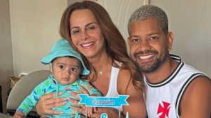 Viviane Araújo celebra 6 meses de filho, Joaquim, e se declara: "Infinito amor"