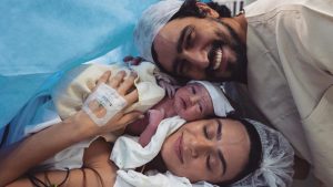Thaila Ayala e Renato Góes anunciam chegada de filha, Tereza