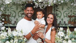 Viviane Araújo e Guilherme Militão batizam filho, Joaquim: "Que nada lhe falte!"