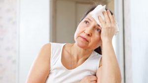 Fogachos: como ocorre o tratamento homeopático para as "ondas de calor" na menopausa?