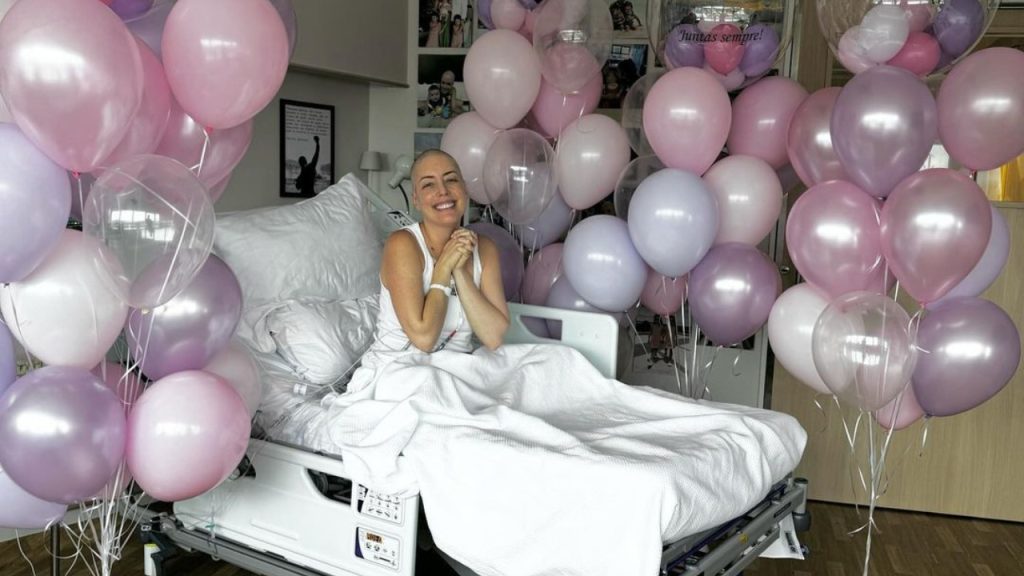Fabiana Justus comemora êxito de transplante de medula 13 dias após procedimento