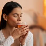 Dia Mundial da Saúde: 5 benefícios do consumo regular de chás para o organismo