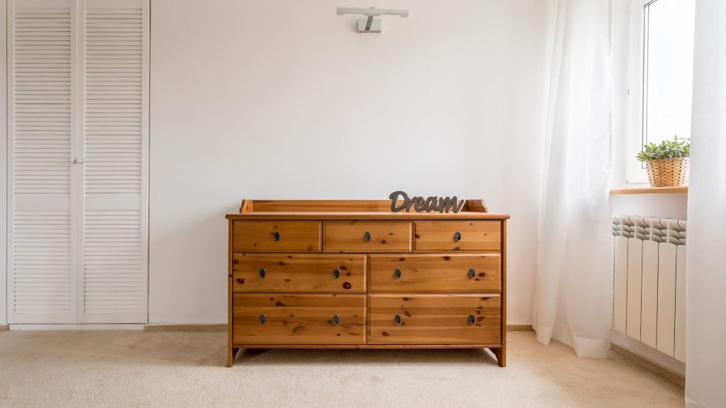 Cômoda no quarto